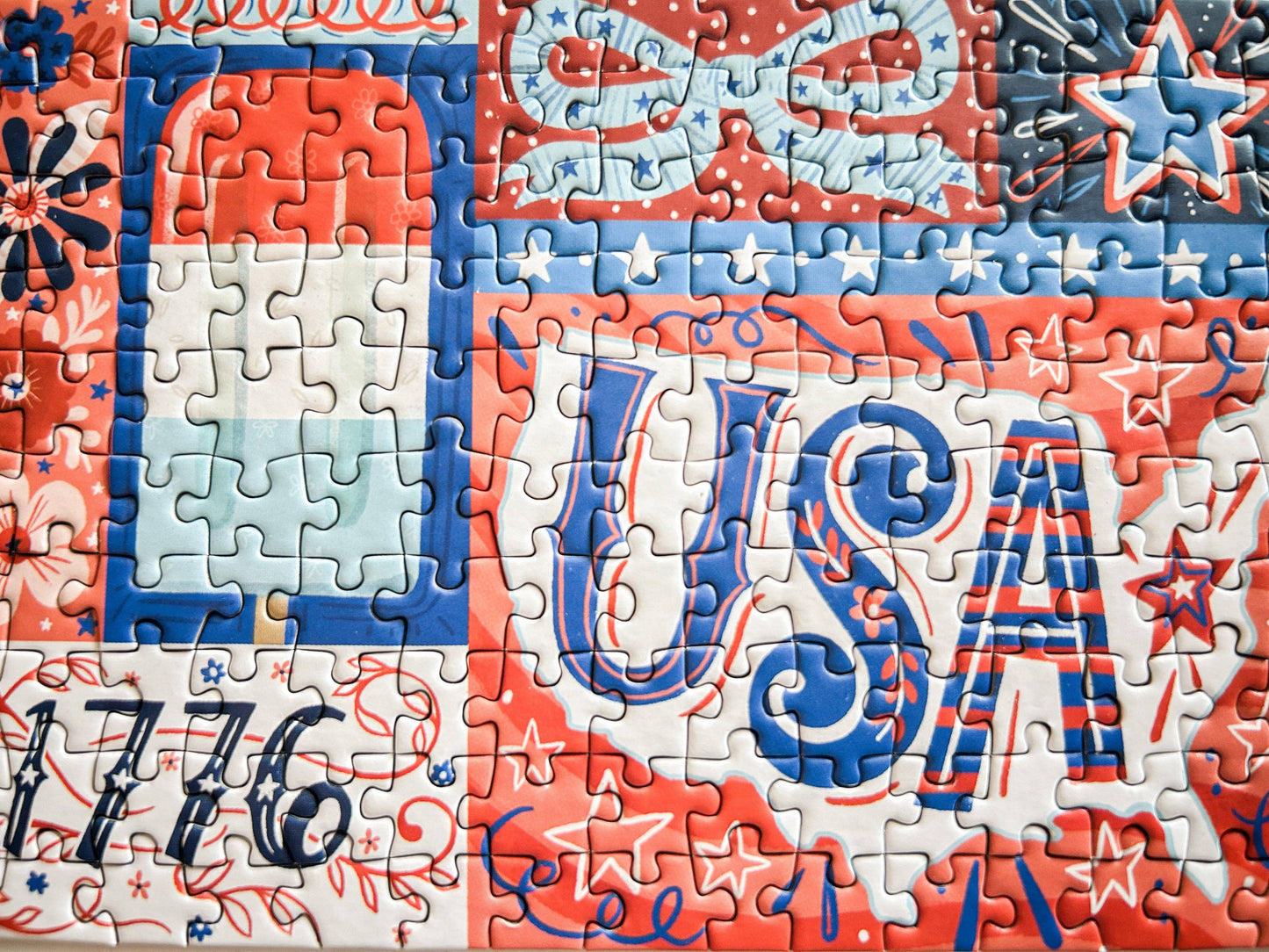 Red White and Blue 150 Pc Mini Puzzle