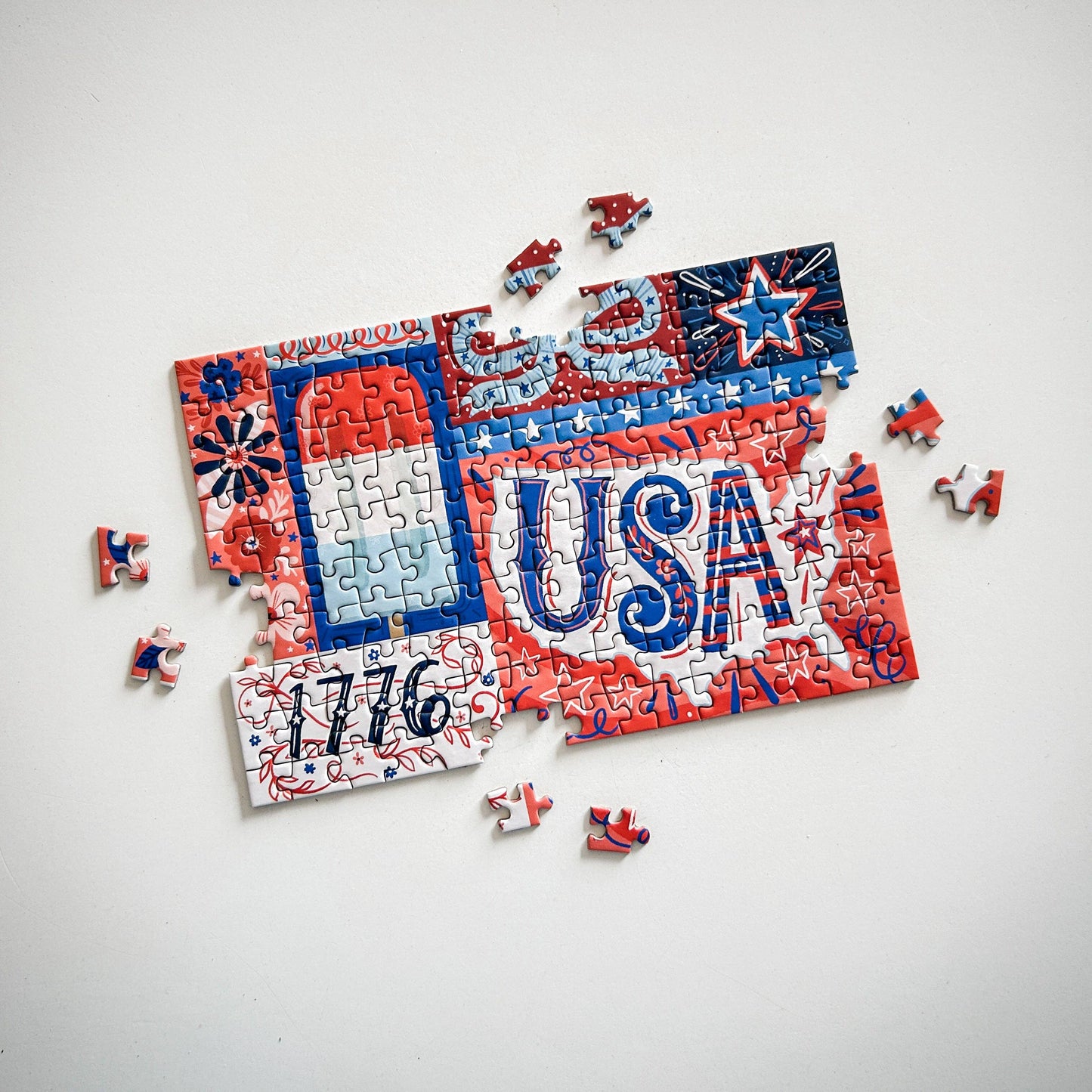 Red White and Blue 150 Pc Mini Puzzle